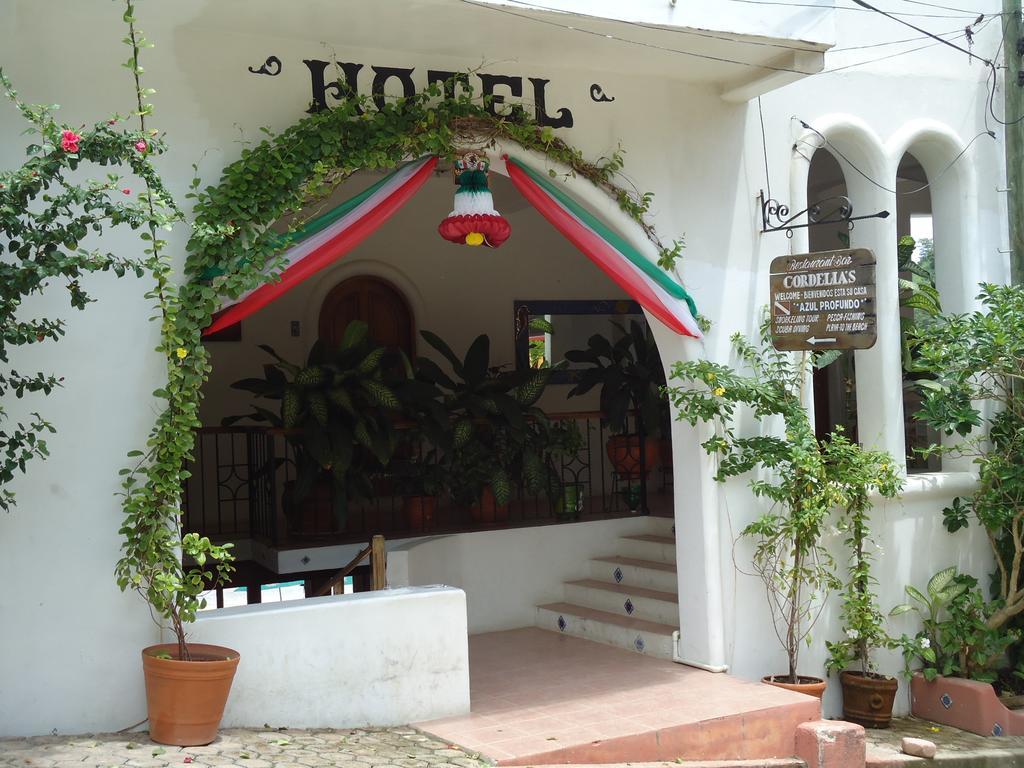 Hotel Cordelia'S Puerto Ángel Exteriör bild